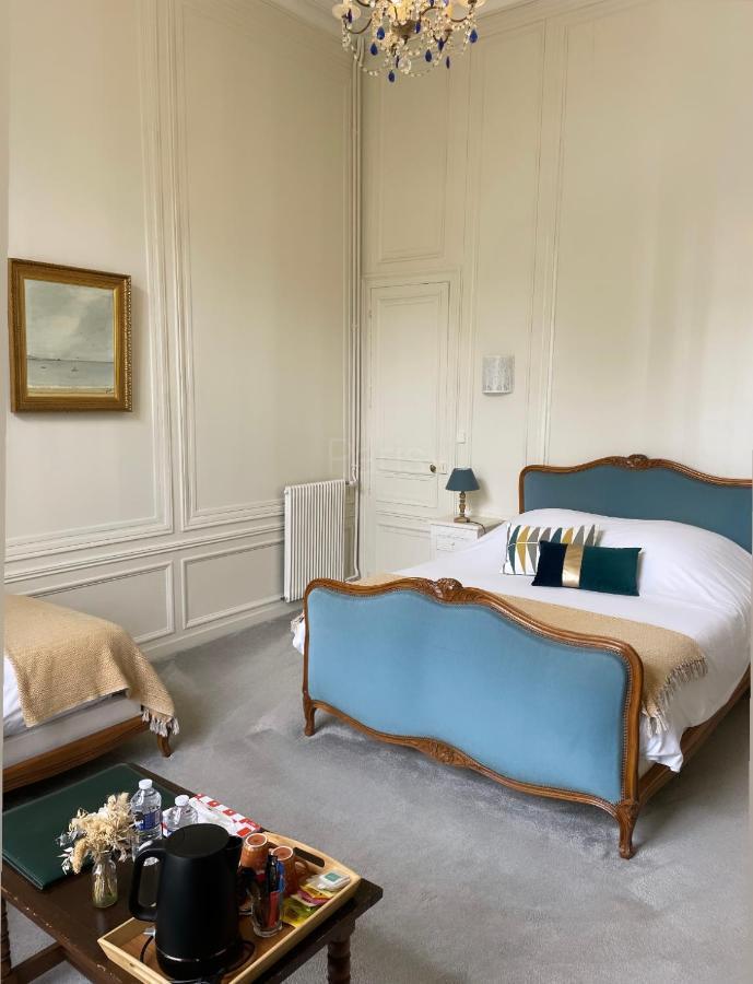 Hotel Du Chateau De Quinéville מראה חיצוני תמונה