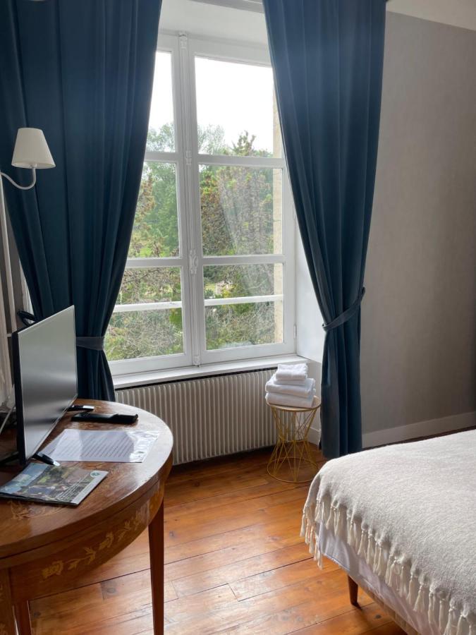 Hotel Du Chateau De Quinéville מראה חיצוני תמונה